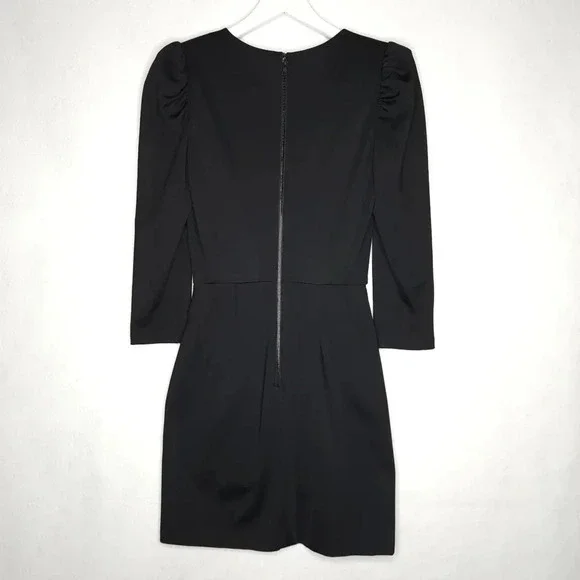 Alice + Olivia Ruched Mini Dress in Black - Picture 4 of 9